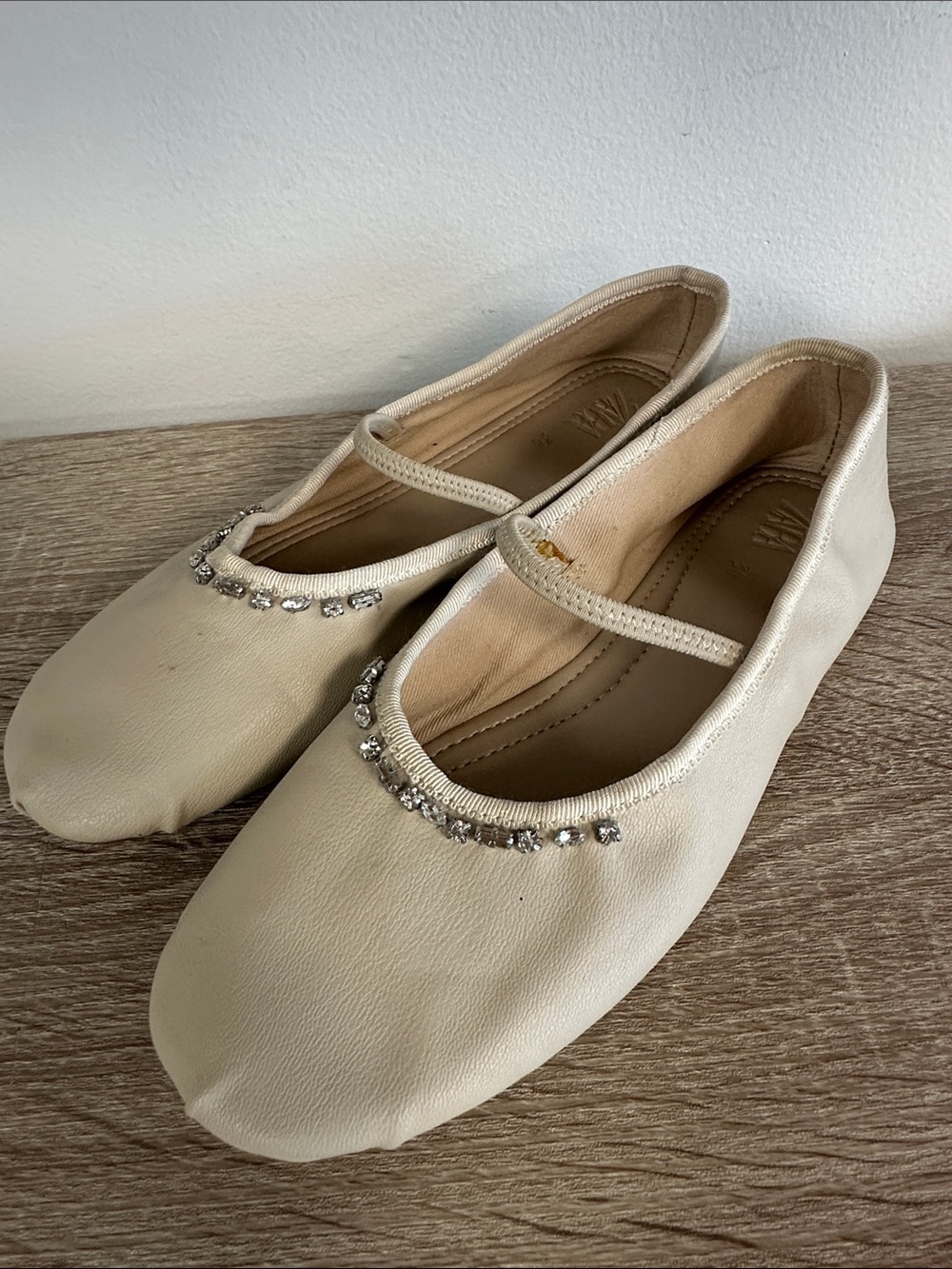 Zara Jewel Embellished Ballet Slipper Flat 34 3.5 NEW